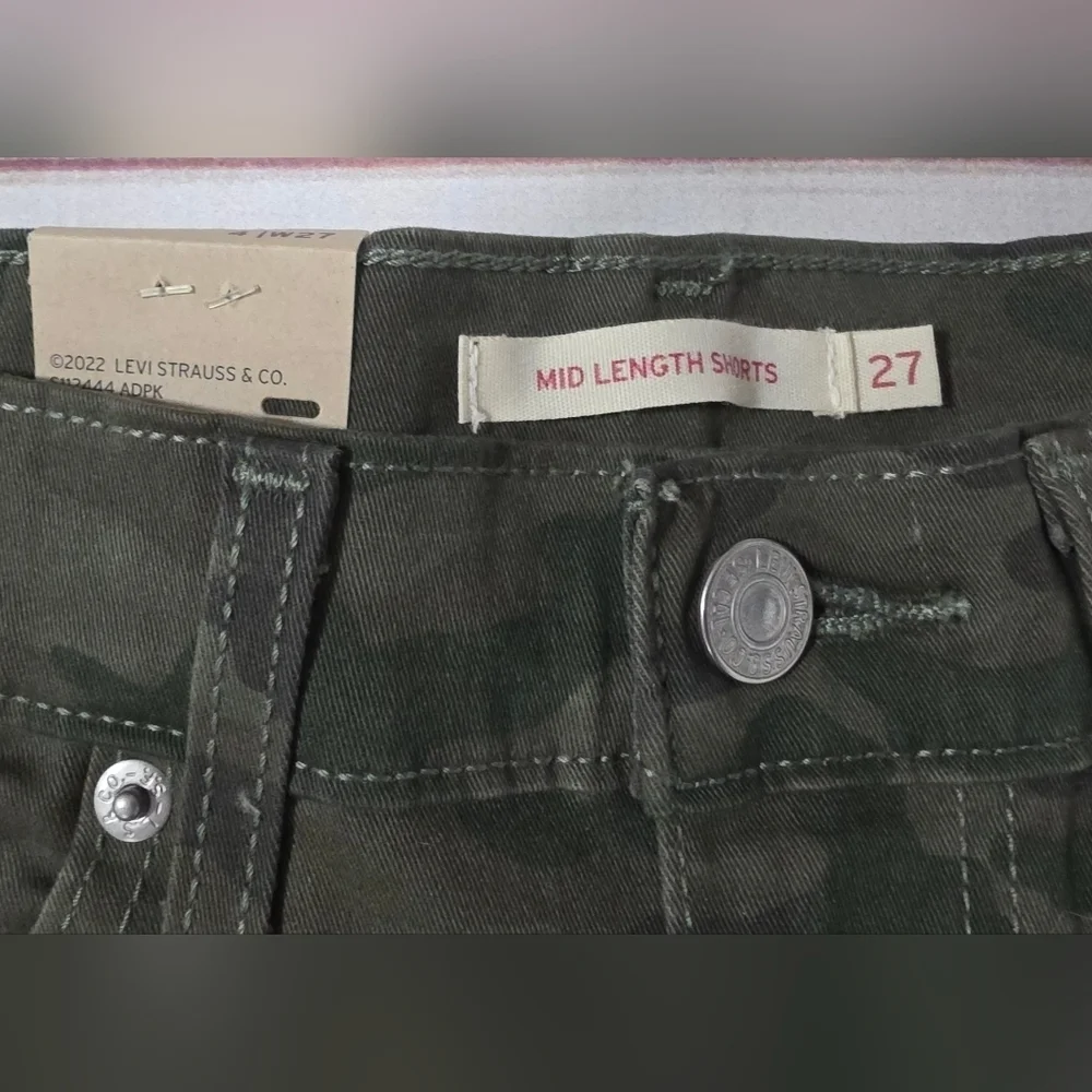 Levi’s Mid-Length Camo Denim Shorts Size 27 - New With Tags